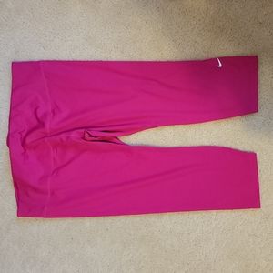 Nike Hot Pink 3X One Women’s Mid-Rise Crops Capri